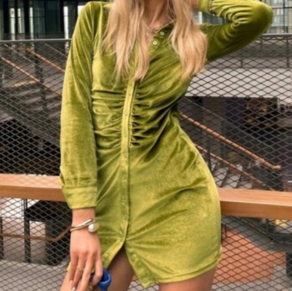 Sexy stretch Light Green mini dress L new
